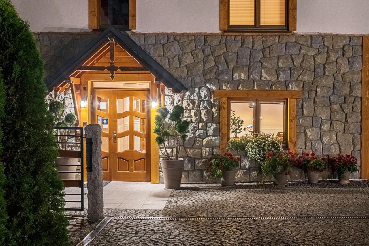 Villa Zrodlo & Spa Криниця-Здруй Екстер'єр фото
